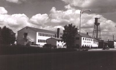 File:Rowell Labs 1940s.jpg