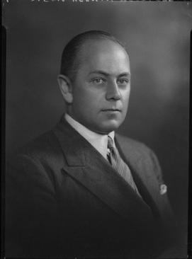 File:1932 Vernon Bartlett.jpg