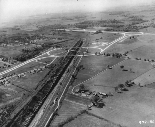 File:QEW - 420 Interchange.png