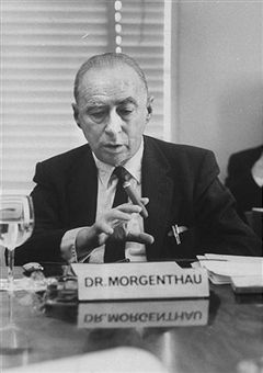 File:Hans Morgenthau.jpg