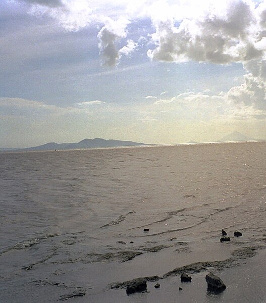 File:LakeManagua Tipitapa2.jpg