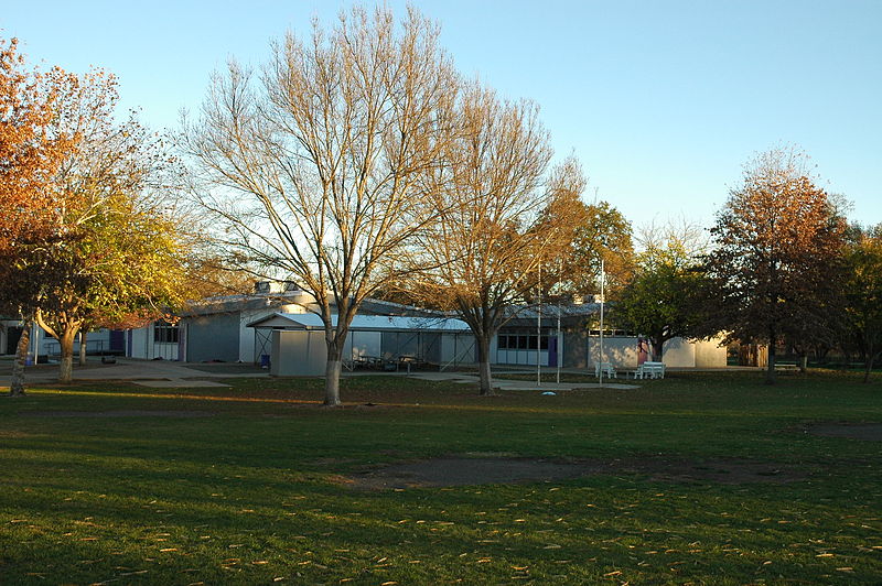 File:Junction Middle School.jpg