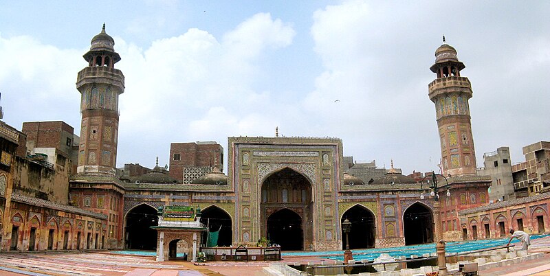 File:Moasque wazir khan.jpg