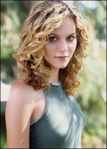 Peyton Sawyer, main.jpg