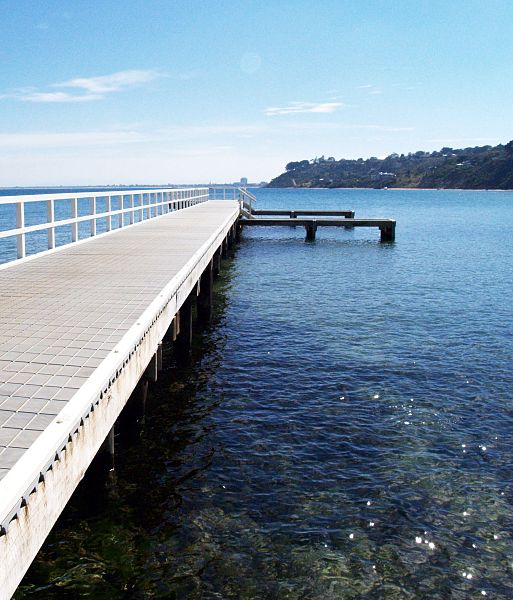 File:Daveys Bay Victoria.jpg