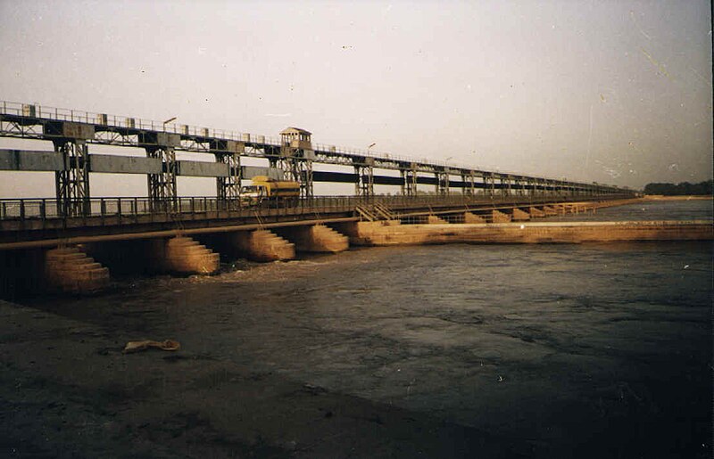 File:Trimmubarrage.jpg