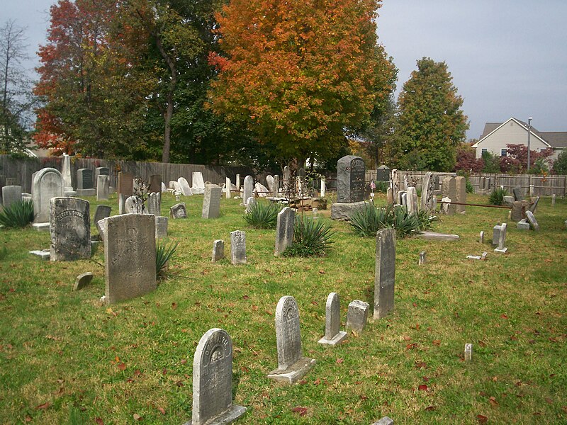 File:CedarGroveCemetery 02.jpg