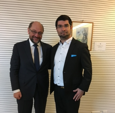 Файл:Eli Nacht (Israeli municipal politician) and Martin Schulz.png