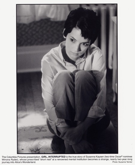 Файл:Winona Ryder in Girl Interrupted presskit.jpg