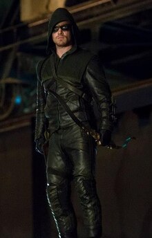 Arrow (Stephen Amell).jpg