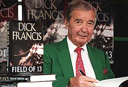 Дик Фрэнсис в 1998 году на презентации своего сборника рассказов «Скачка тринадцати»