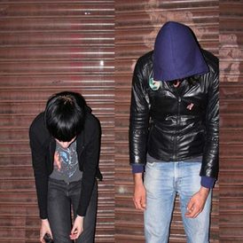 Обложка альбома Crystal Castles «Crystal Castles» (2008)