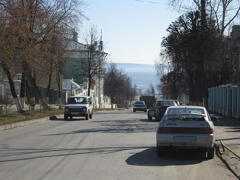 Файл:Улица Константина Иванова (Чебоксары).JPG